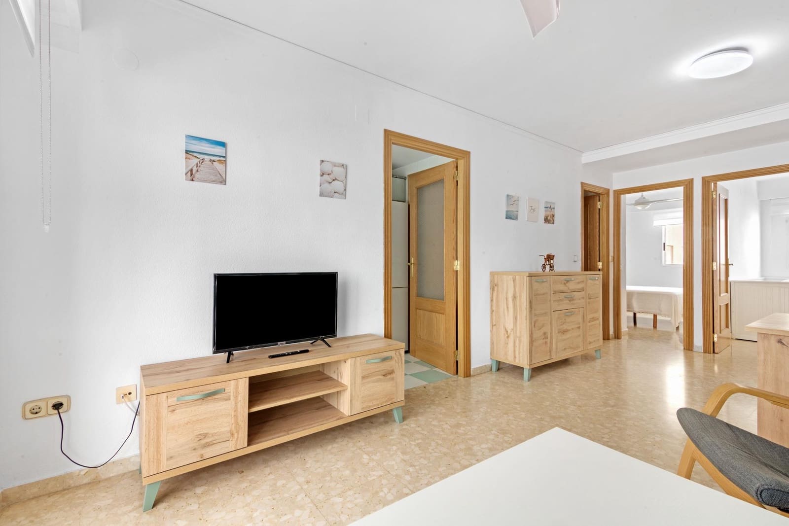 Piso de 2 habitaciones en Gandia en alquiler con piscina - 3.100 € (Ref: 6390691)