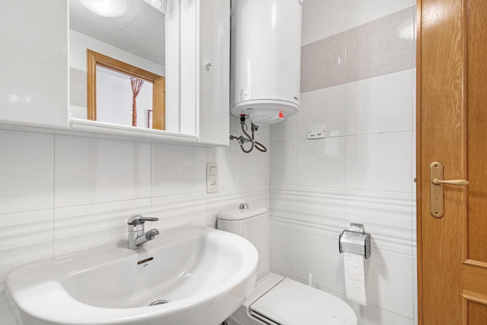 1 bedroom Apartment for rent in Gandia with pool - € 2,200 (Ref: 6390693)