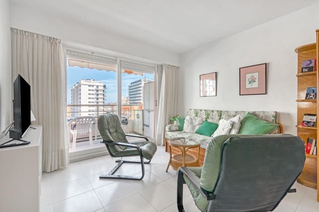 1 bedroom Apartment for rent in Gandia with pool - € 2,200 (Ref: 6390693)