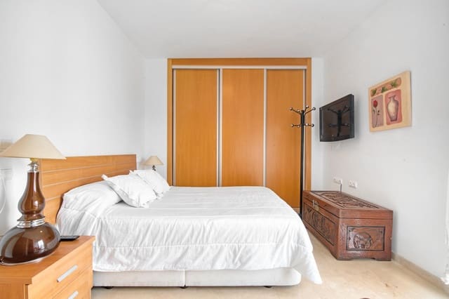 3 sypialnia Apartament do wynajęcia w Gandia z basenem - 4 100 € (Ref: 6390701)