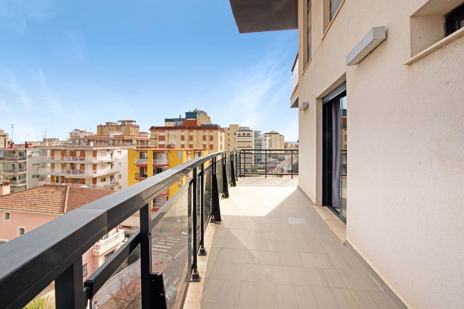 3 sypialnia Apartament do wynajęcia w Gandia z basenem - 4 100 € (Ref: 6390701)