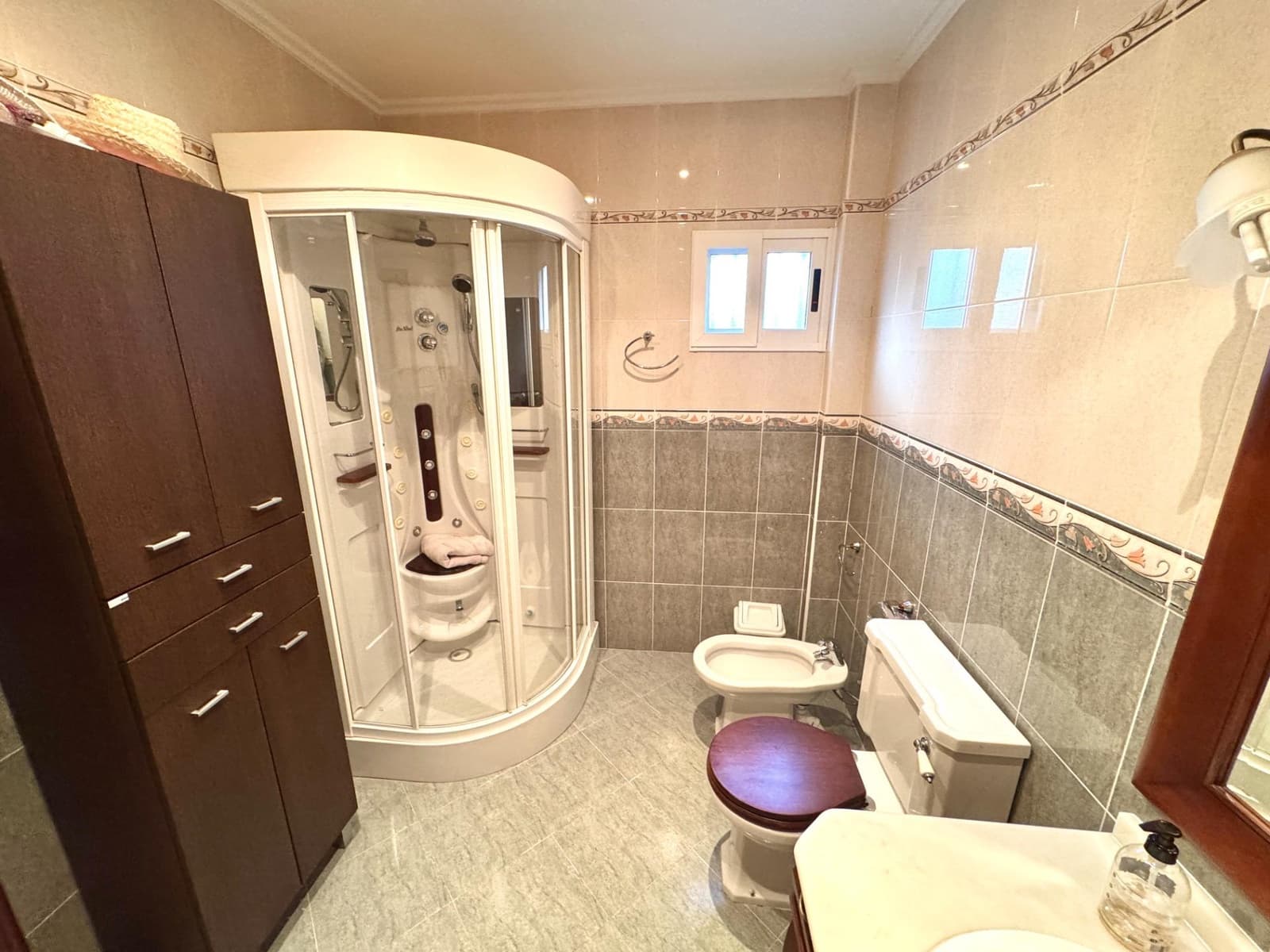 4 soveværelse Strandlejlighed til salg i Gandia med garage - € 295.000 (Ref: 8680937)