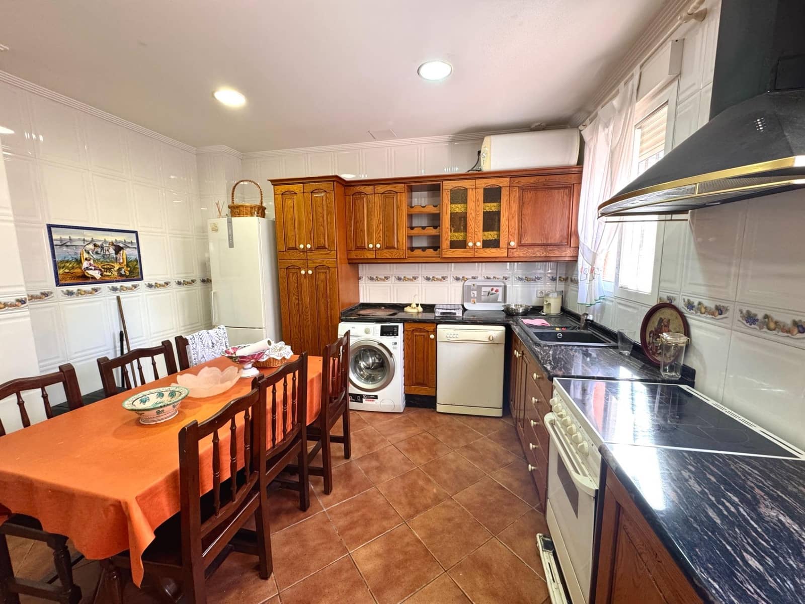 4 soveværelse Strandlejlighed til salg i Gandia med garage - € 295.000 (Ref: 8680937)