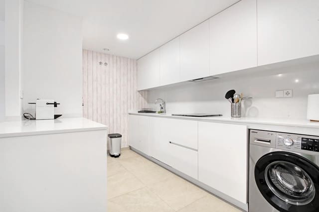 Apartamento de 2 habitaciones en Gandia en alquiler con piscina garaje - 4.200 € (Ref: 8680942)