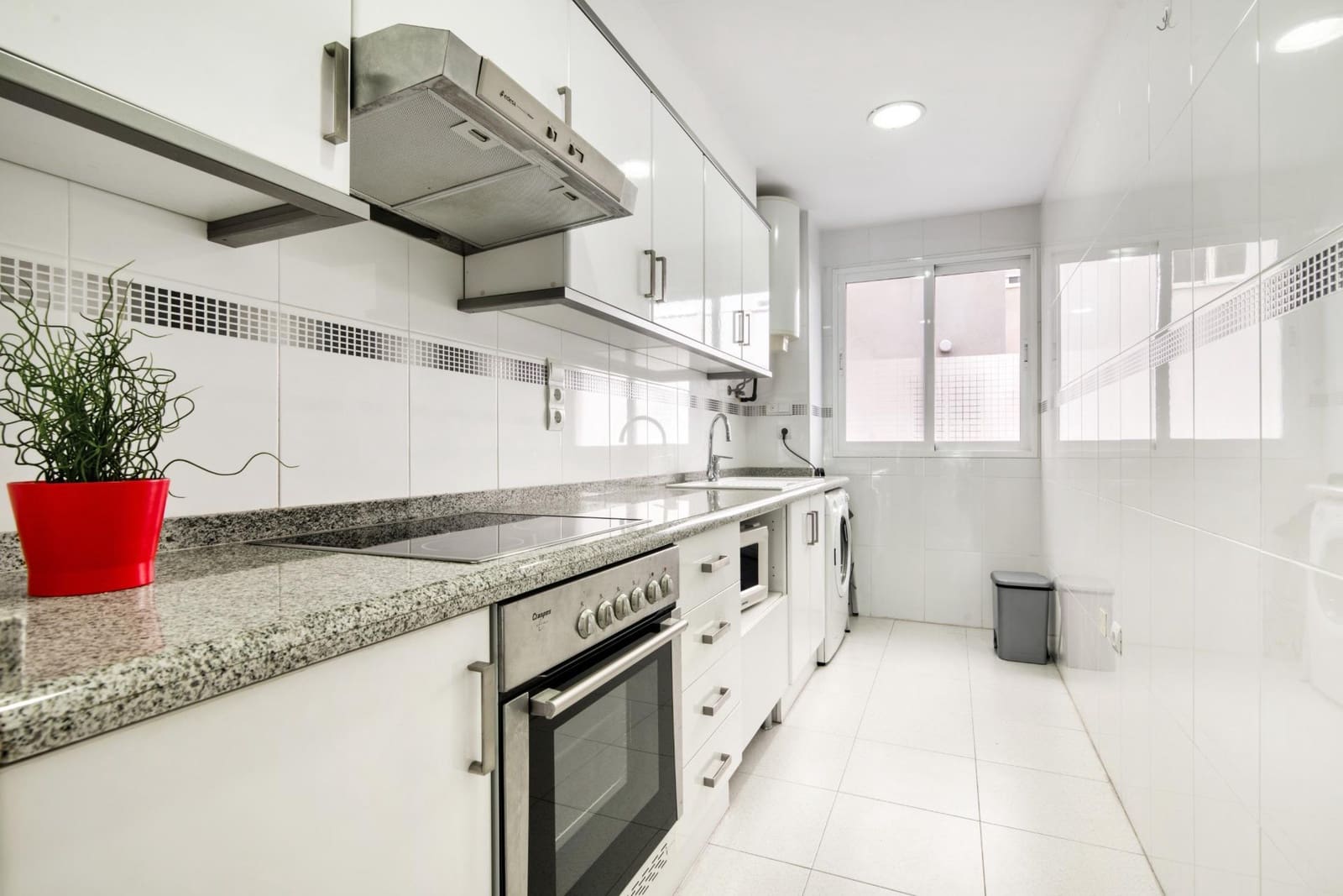 2 slaapkamer Appartement te koop in Gandia met zwembad - € 190.000 (Ref: 8680945)