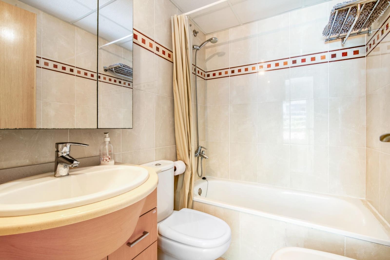 2 slaapkamer Appartement te koop in Gandia met zwembad - € 190.000 (Ref: 8680945)