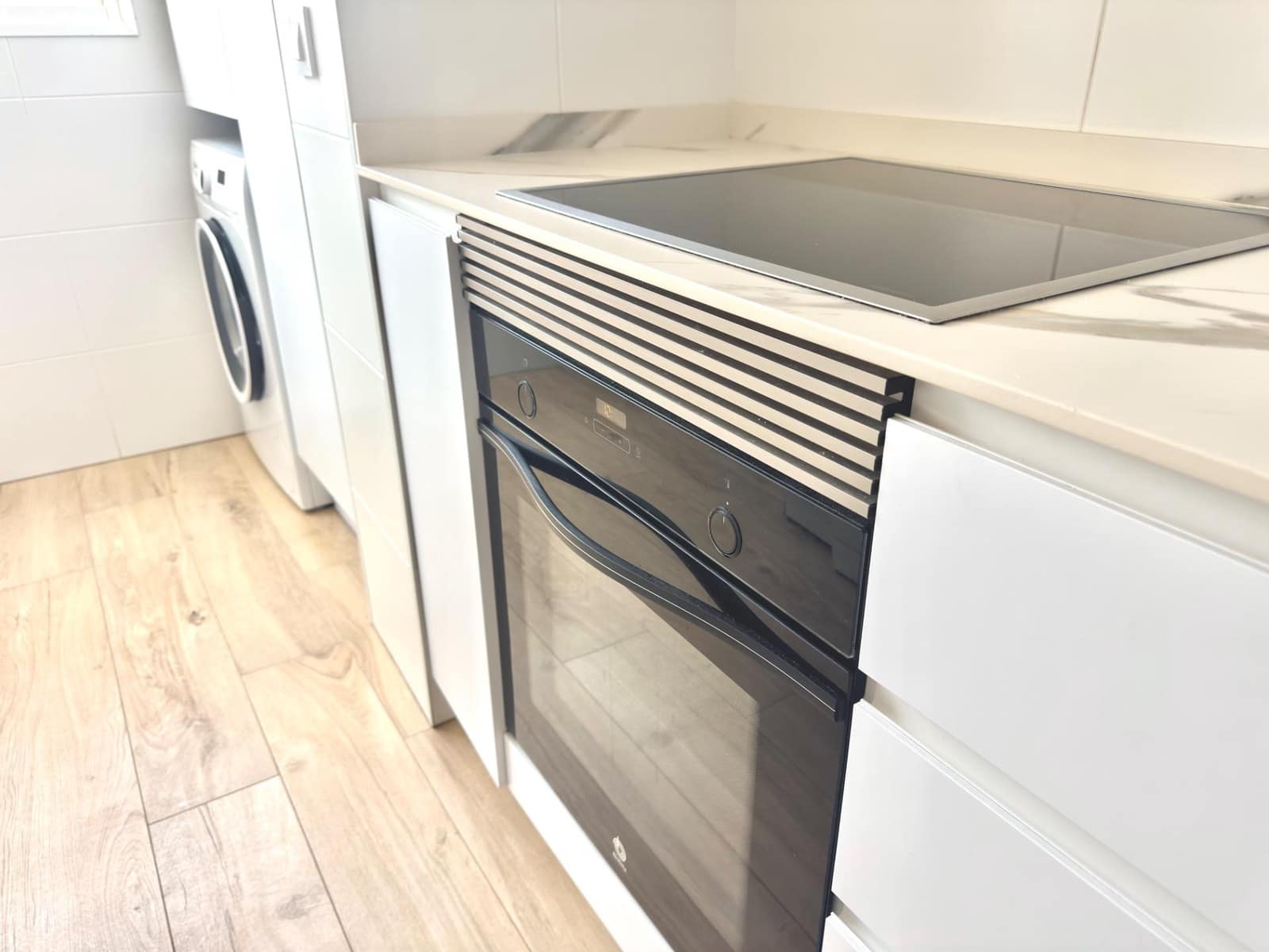 3 sypialnia Apartament do wynajęcia w Gandia z basenem garażem - 4 400 € (Ref: 8680950)