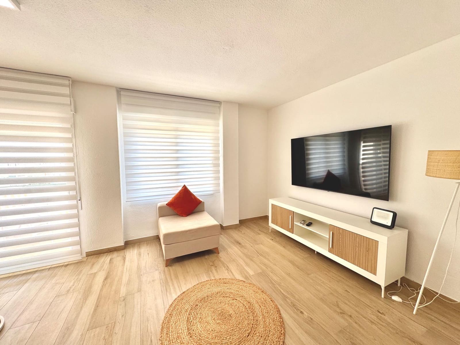 3 sypialnia Apartament do wynajęcia w Gandia z basenem garażem - 4 400 € (Ref: 8680950)