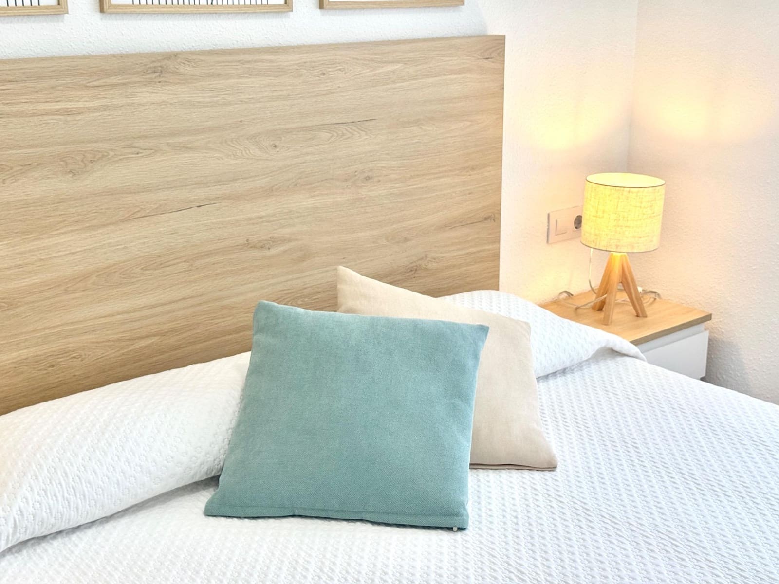 3 sypialnia Apartament do wynajęcia w Gandia z basenem garażem - 4 400 € (Ref: 8680950)