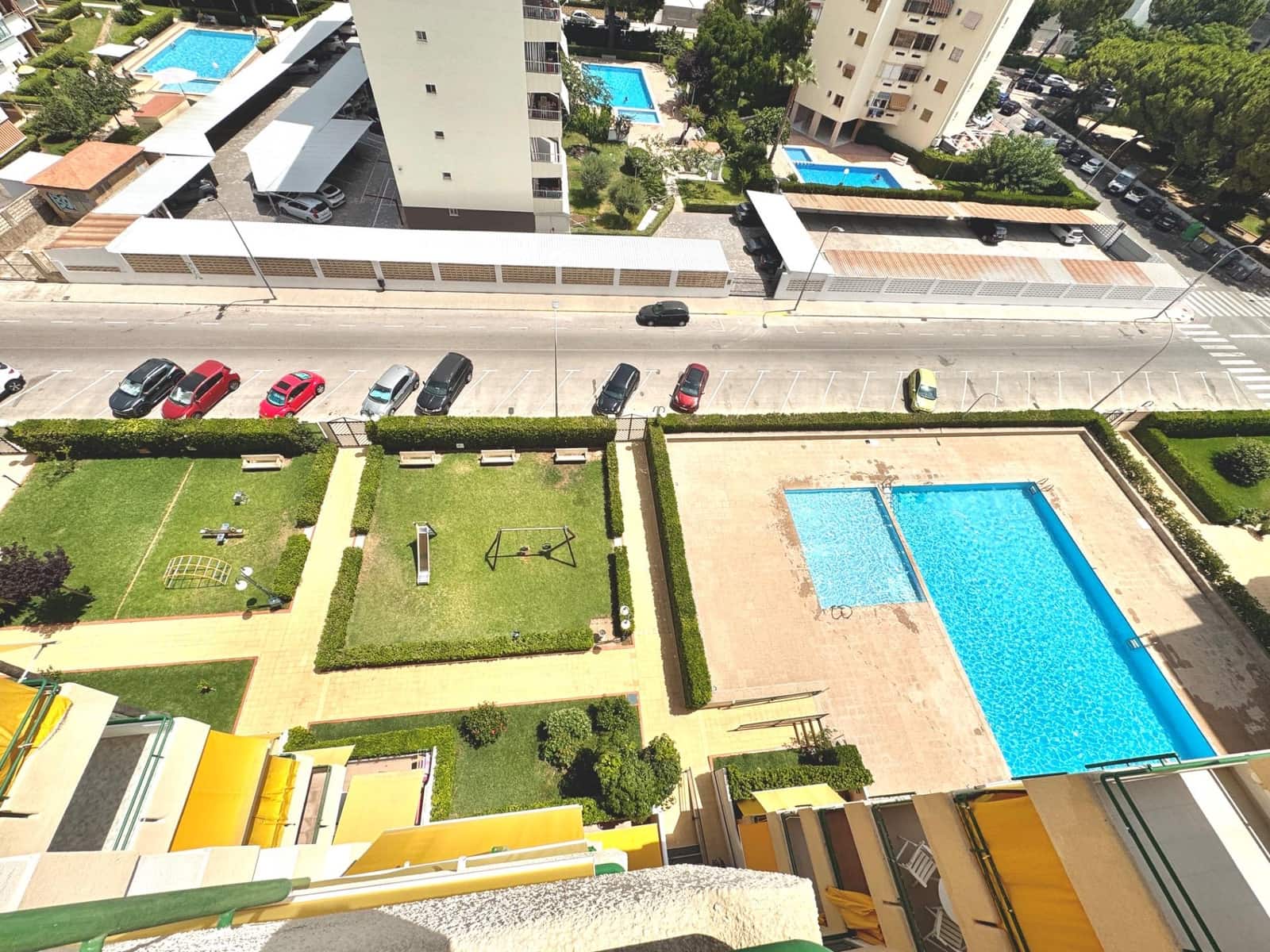 3 sypialnia Apartament do wynajęcia w Gandia z basenem garażem - 4 400 € (Ref: 8680950)