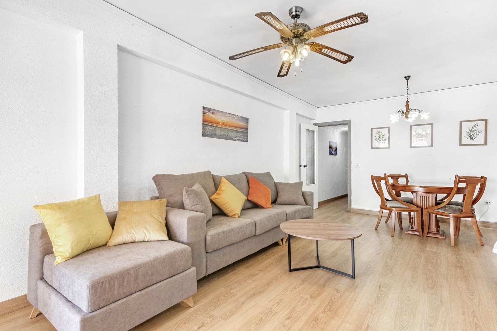 3 bedroom Apartment for rent in Gandia - € 3,100 (Ref: 8680951)