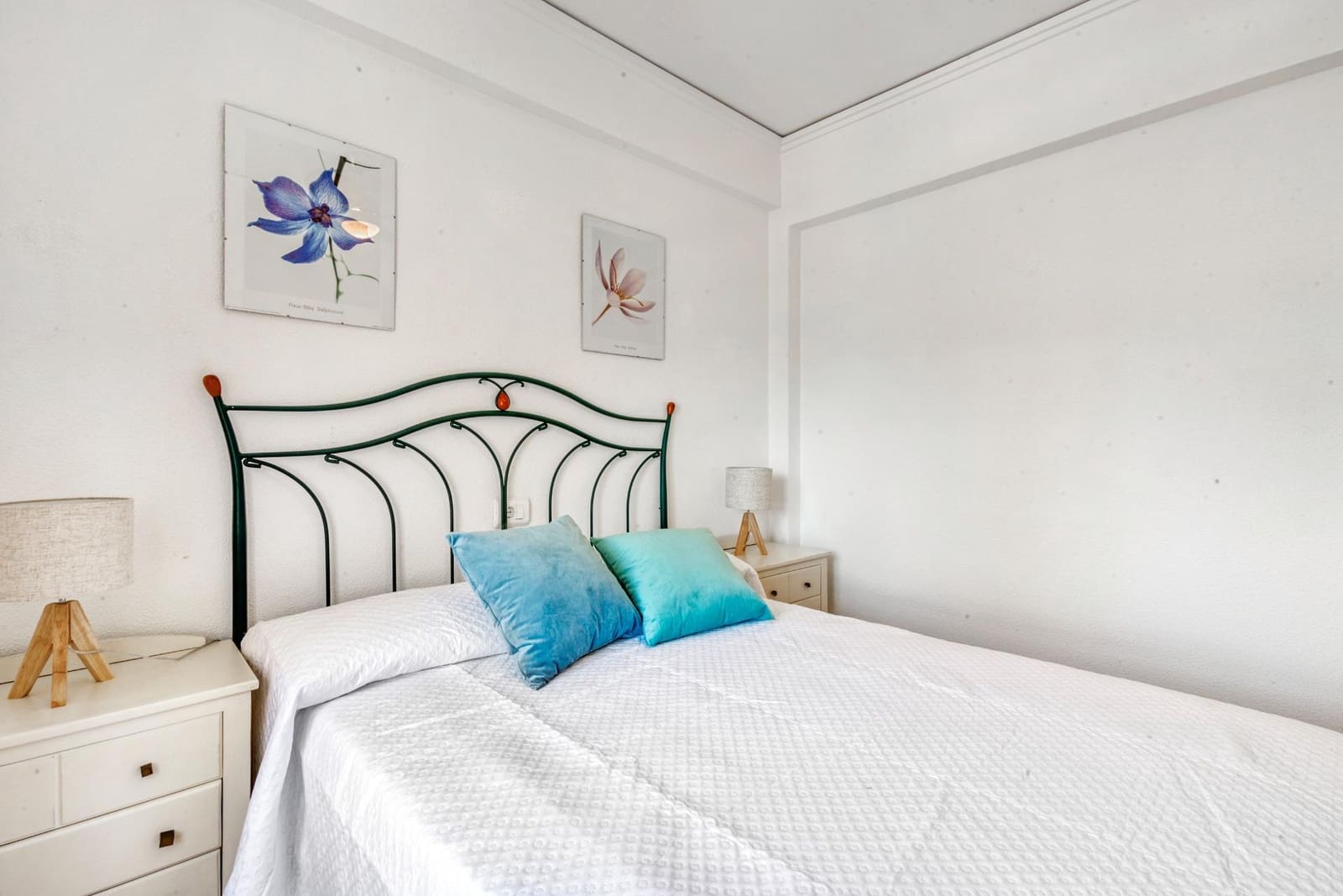 3 bedroom Apartment for rent in Gandia - € 3,100 (Ref: 8680951)