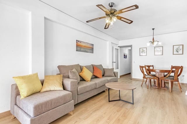 3 Zimmer Apartment zu vermieten in Gandia - 3.100 € (Ref: 8680951)