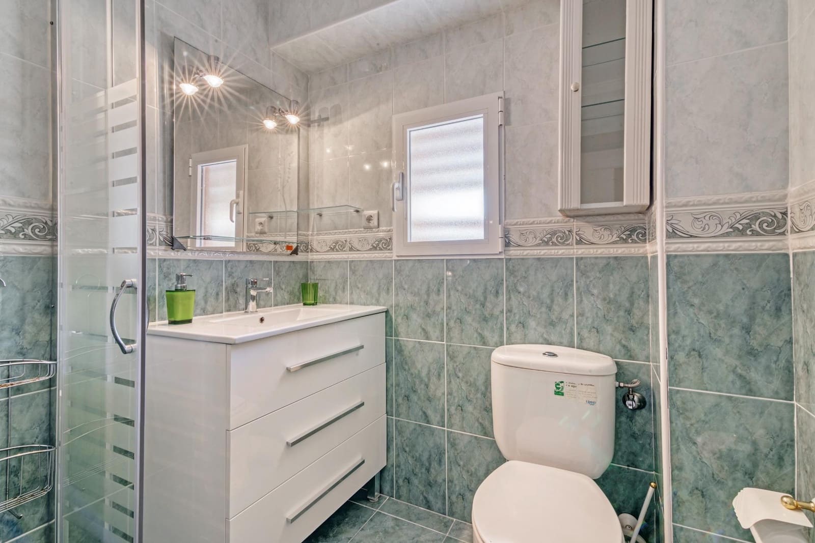 3 bedroom Apartment for rent in Gandia - € 3,100 (Ref: 8680951)