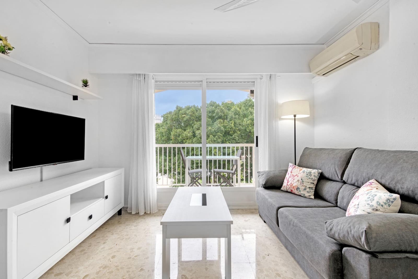 2 camera da letto Appartamento da affittare in Gandia con piscina - 2.900 € (Rif: 8680952)