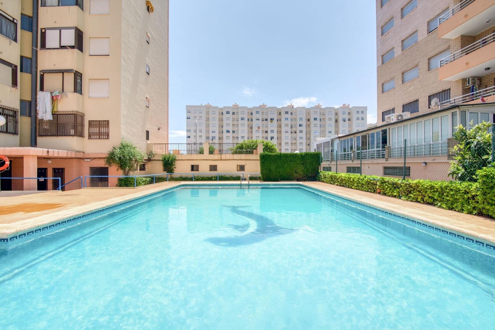 2 soverom Leilighet til leie i Gandia med svømmebasseng - € 3 200 (Ref: 8680954)