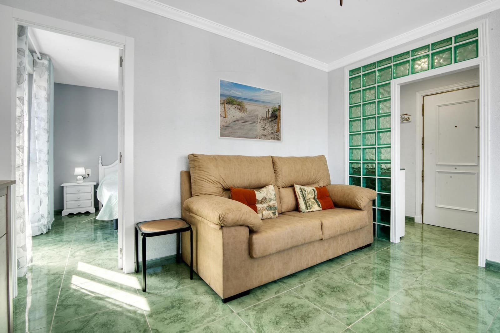 1 bedroom Apartment for rent in Gandia with pool - € 2,200 (Ref: 8687663)