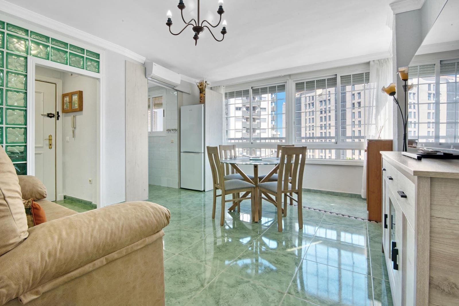 1 bedroom Apartment for rent in Gandia with pool - € 2,200 (Ref: 8687663)