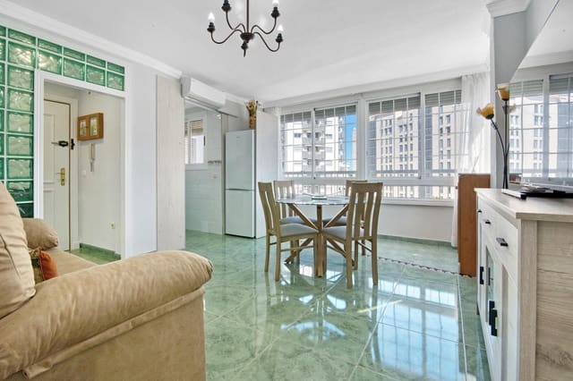 1 bedroom Apartment for rent in Gandia with pool - € 2,200 (Ref: 8687663)