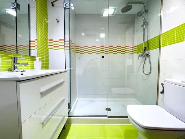 1 bedroom Apartment for rent in Gandia with pool - € 2,900 (Ref: 8802217)