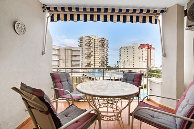 Apartamento de 3 habitaciones en Gandia en alquiler con piscina - 4.000 € (Ref: 8817782)