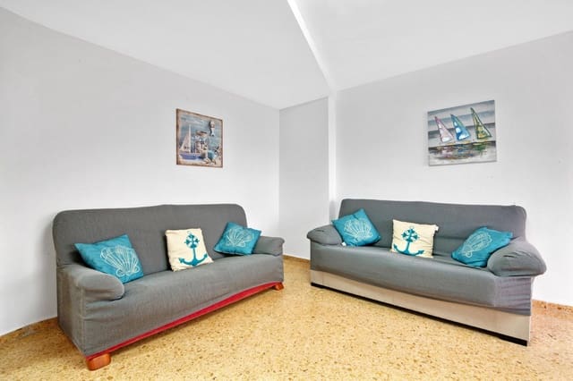 Apartamento de 3 habitaciones en Gandia en alquiler con piscina - 4.000 € (Ref: 8817782)