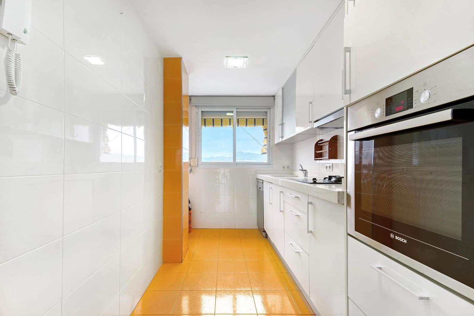 2 bedroom Apartment for rent in Gandia with pool - € 3,200 (Ref: 8817783)