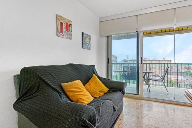 2 bedroom Apartment for rent in Gandia with pool - € 3,200 (Ref: 8817783)