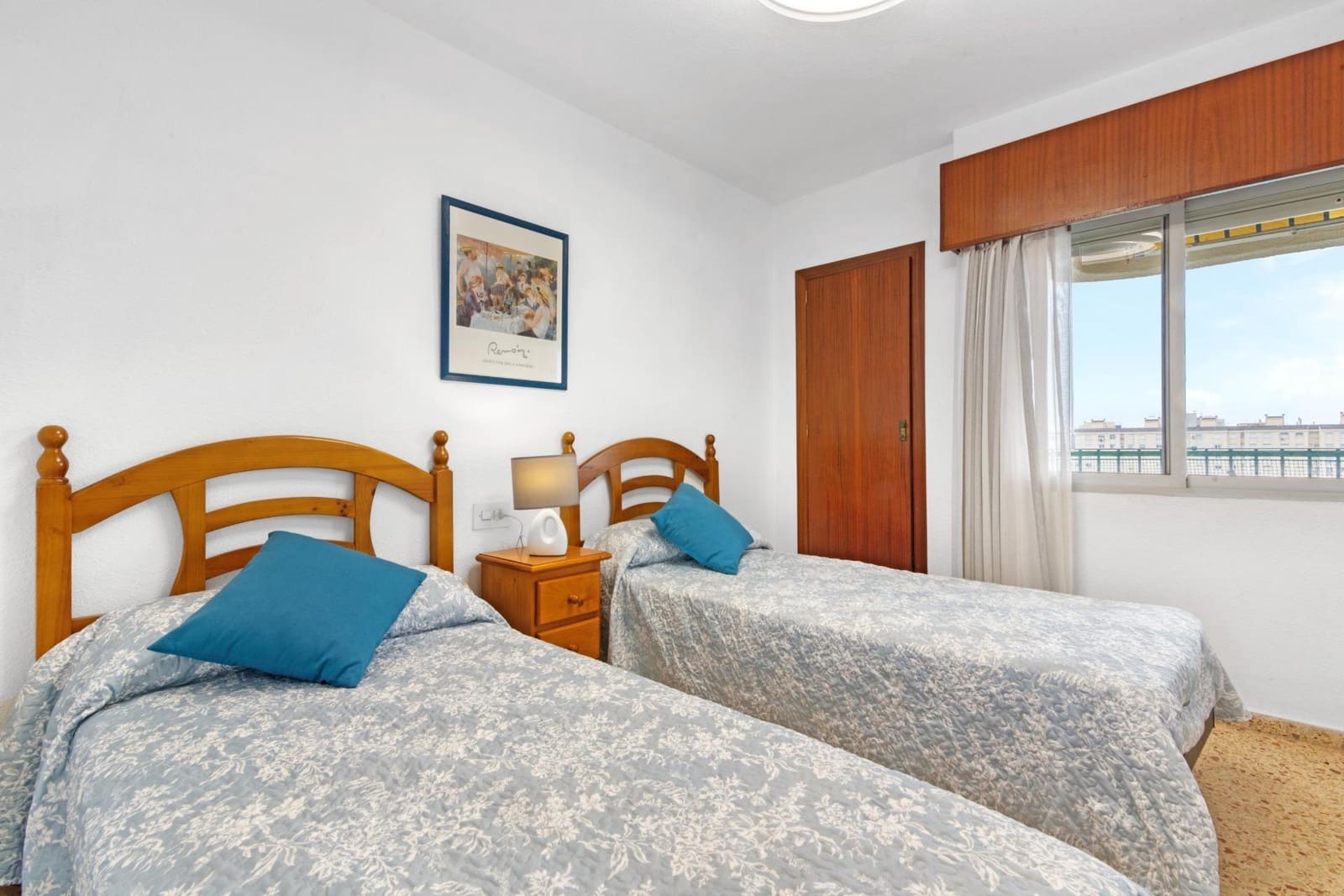 2 bedroom Apartment for rent in Gandia with pool - € 3,200 (Ref: 8817783)