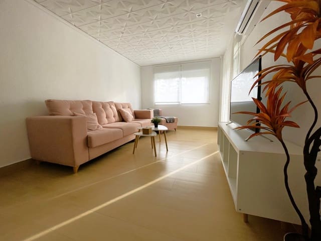 2 Zimmer Apartment zu vermieten in Gandia - 1.500 € (Ref: 8912956)