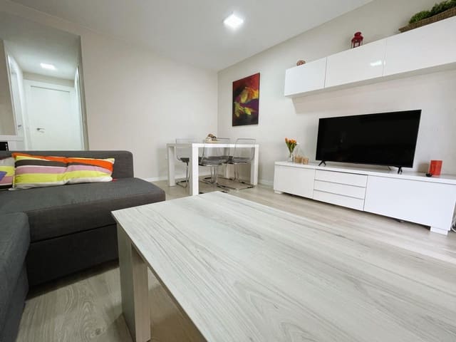 2 soverom Leilighet til leie i Gandia med svømmebasseng - € 3 200 (Ref: 8935140)