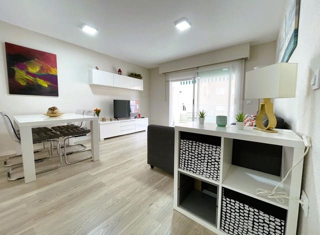 2 soverom Leilighet til leie i Gandia med svømmebasseng - € 3 200 (Ref: 8935140)