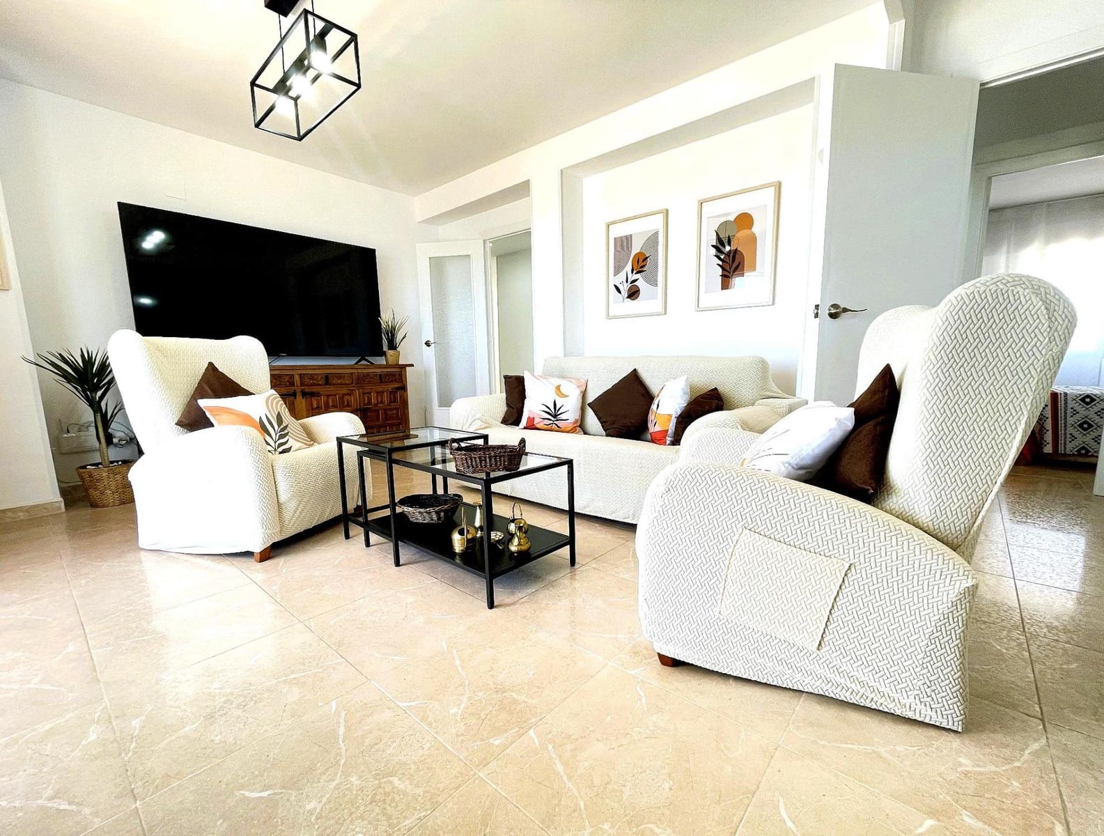 3 Zimmer Apartment zu vermieten in Gandia mit Pool Garage - 950 € (Ref: 9029822)