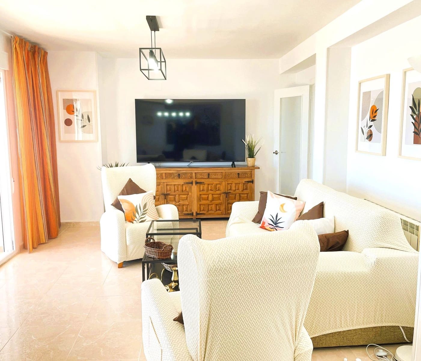3 Zimmer Apartment zu vermieten in Gandia mit Pool Garage - 950 € (Ref: 9029822)