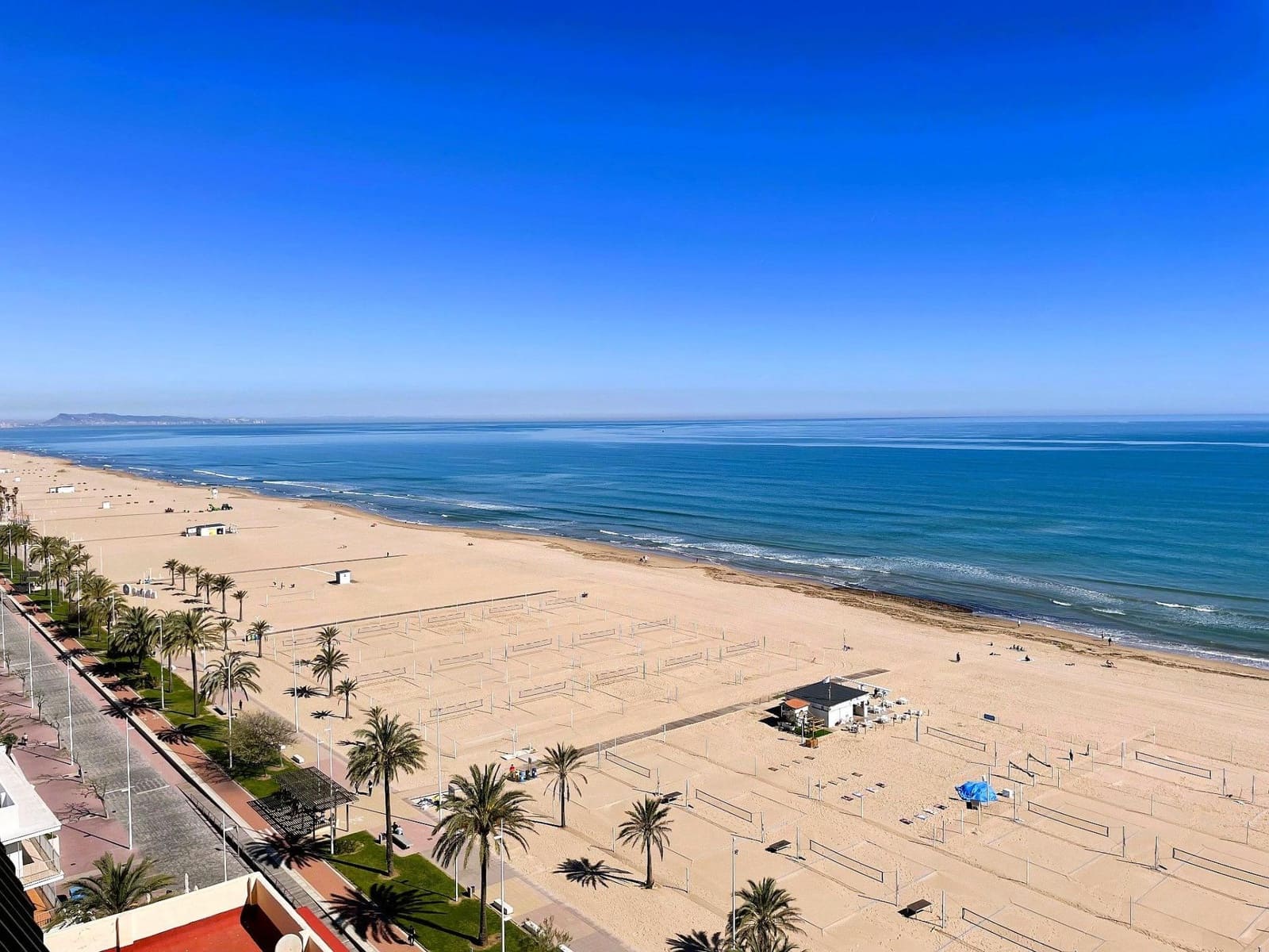 3 Zimmer Apartment zu vermieten in Gandia mit Pool Garage - 950 € (Ref: 9029822)