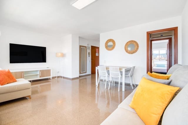 3 Zimmer Apartment zu vermieten in Gandia mit Pool Garage - 900 € (Ref: 9029823)