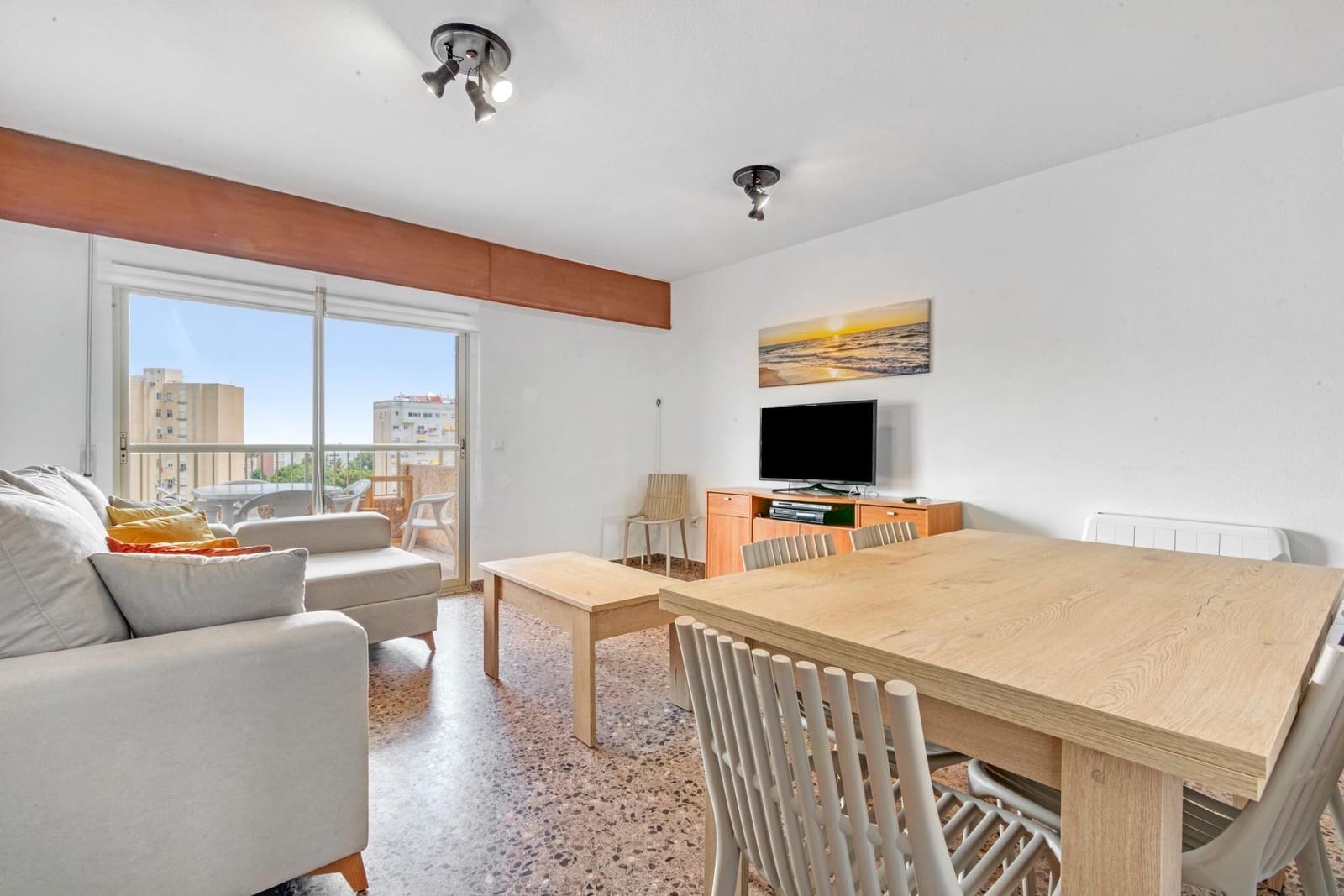 3 camera da letto Appartamento da affittare in Gandia con piscina - 650 € (Rif: 9029824)