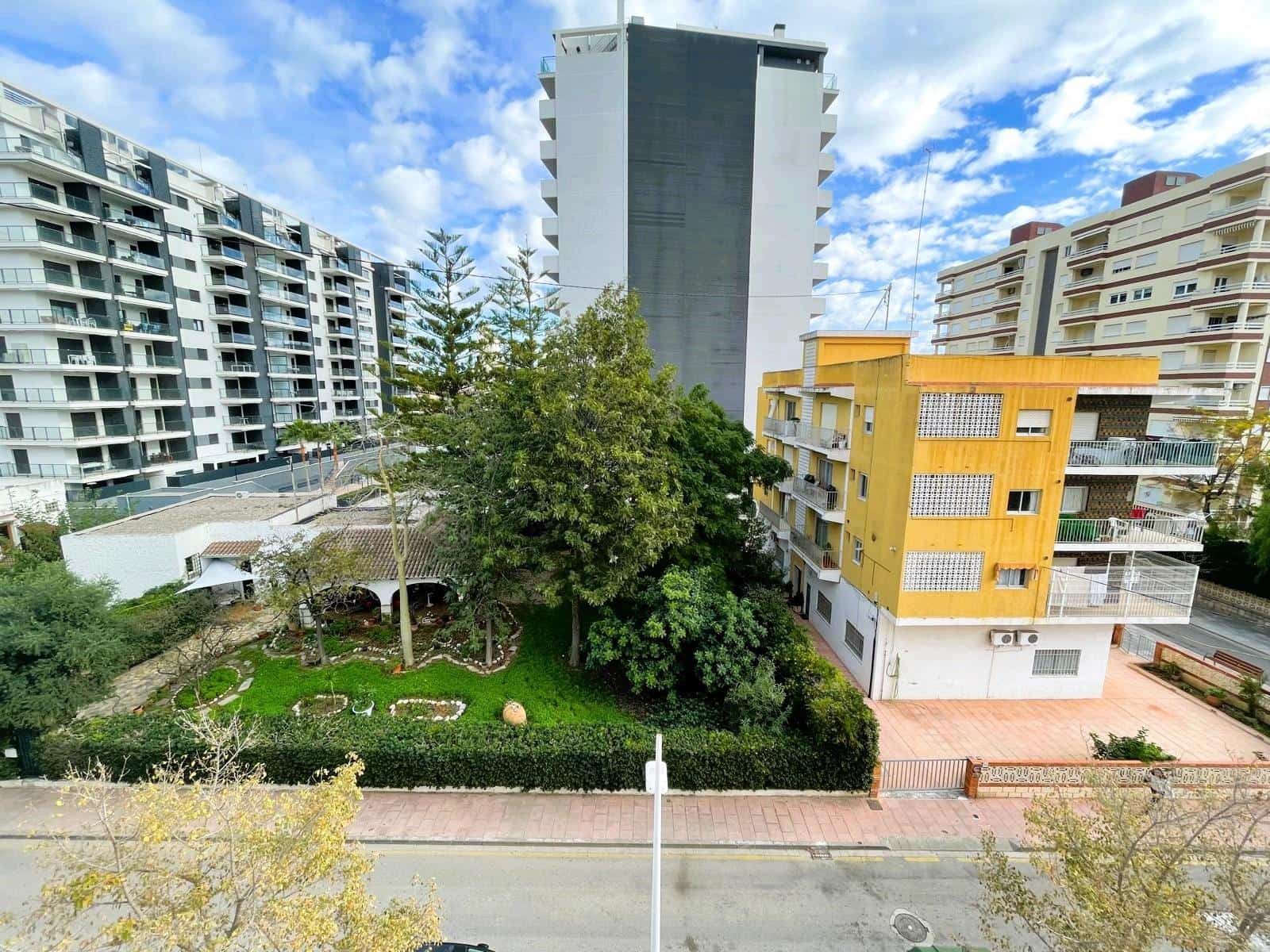 2 soverom Leilighet til leie i Gandia - € 550 (Ref: 9029826)