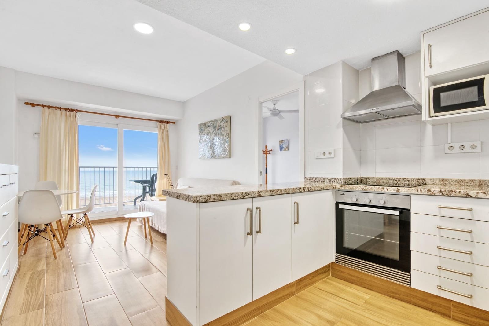 1 Zimmer Apartment zu vermieten in Gandia mit Pool - 570 € (Ref: 9029833)