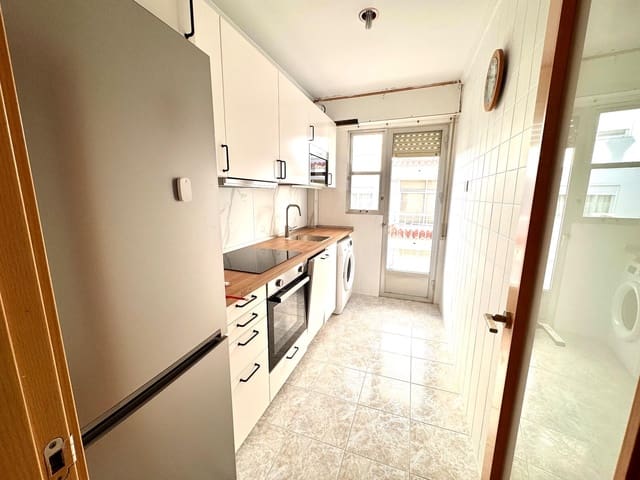 3 camera da letto Appartamento da affittare in Gandia - 600 € (Rif: 9095148)
