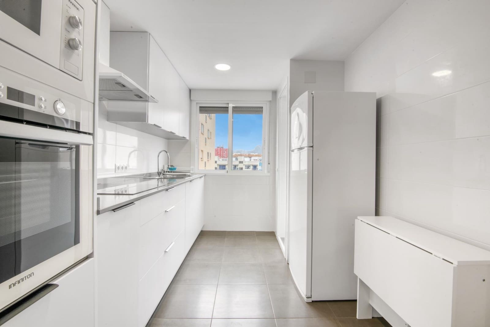 3 camera da letto Appartamento da affittare in Gandia con piscina - 650 € (Rif: 9095149)