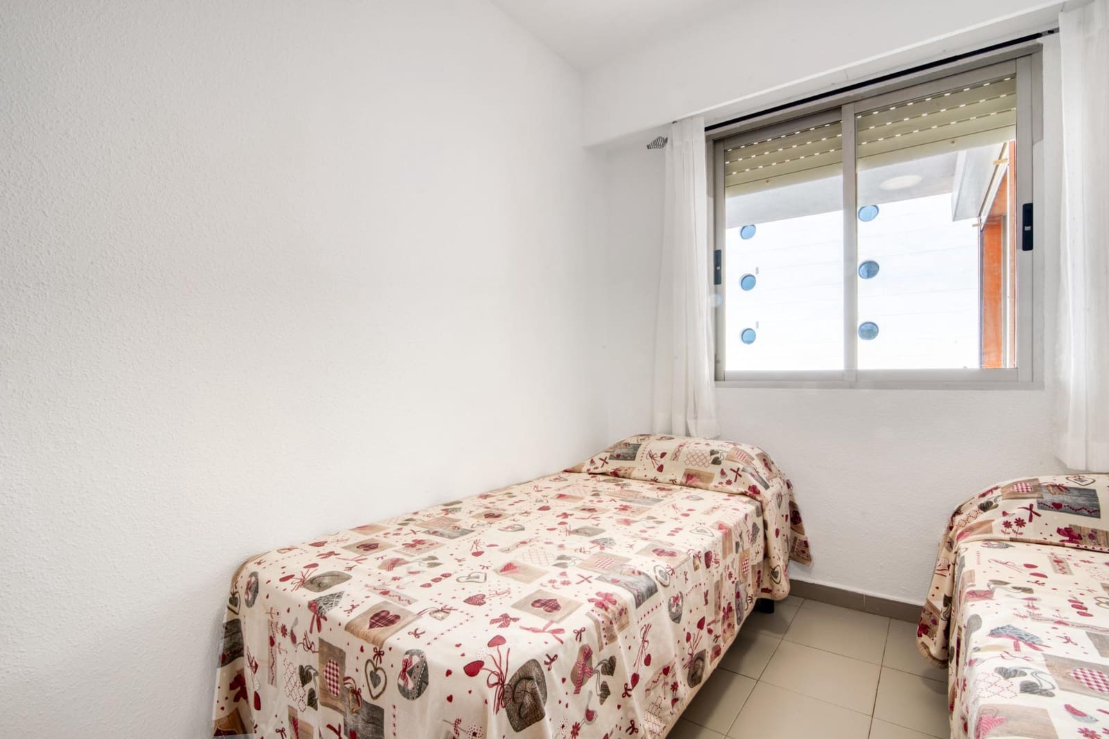 3 camera da letto Appartamento da affittare in Gandia con piscina - 650 € (Rif: 9095149)