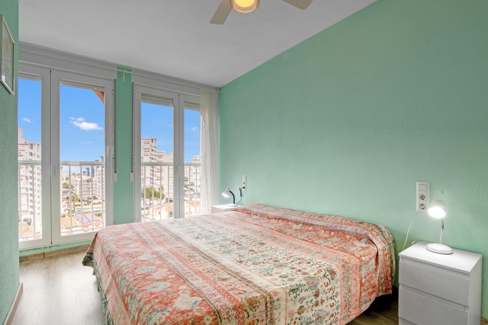 2 Zimmer Apartment zu vermieten in Gandia mit Pool - 580 € (Ref: 9095150)