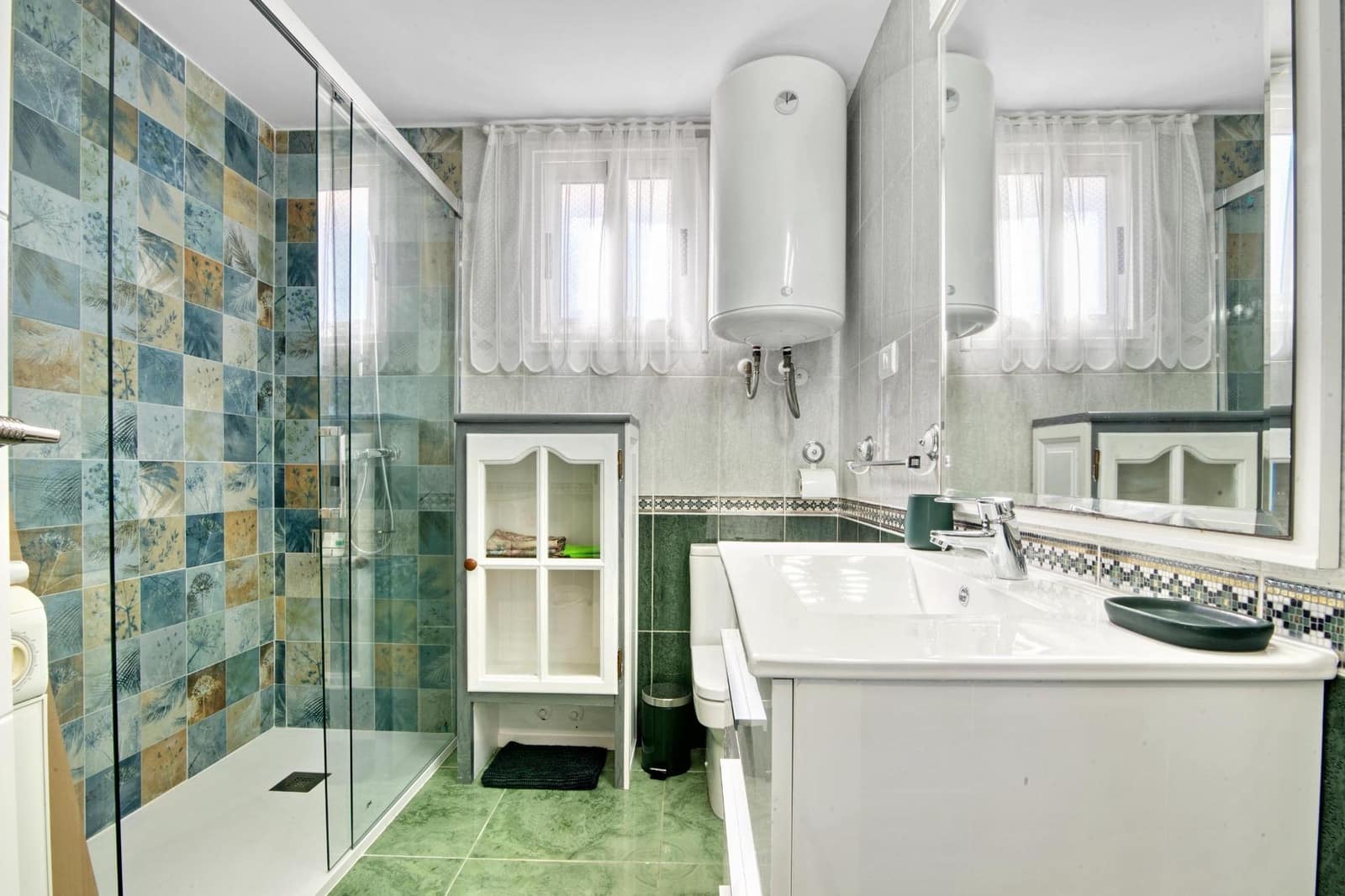 1 slaapkamer Appartement te koop in Gandia met zwembad - € 160.000 (Ref: 9095151)