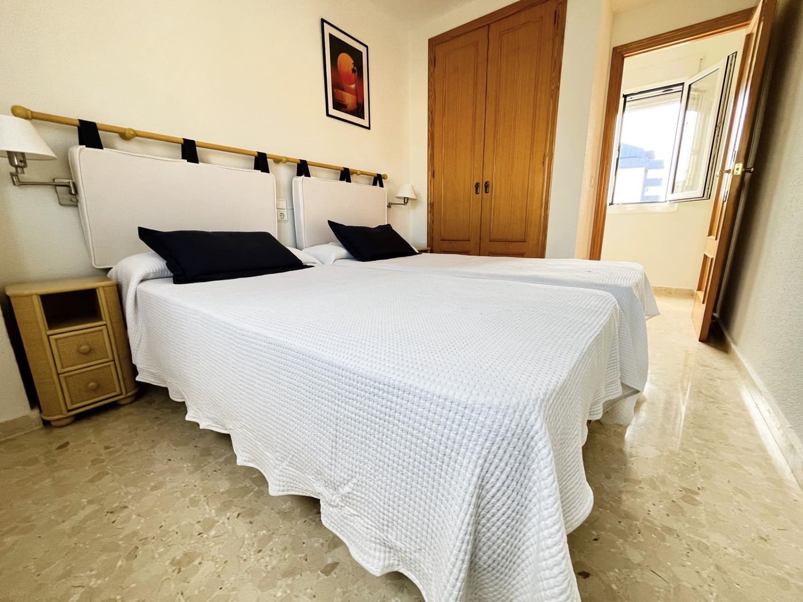 2 sovrum Takvåning att hyra i Gandia med pool garage - 700 € (Ref: 9098979)