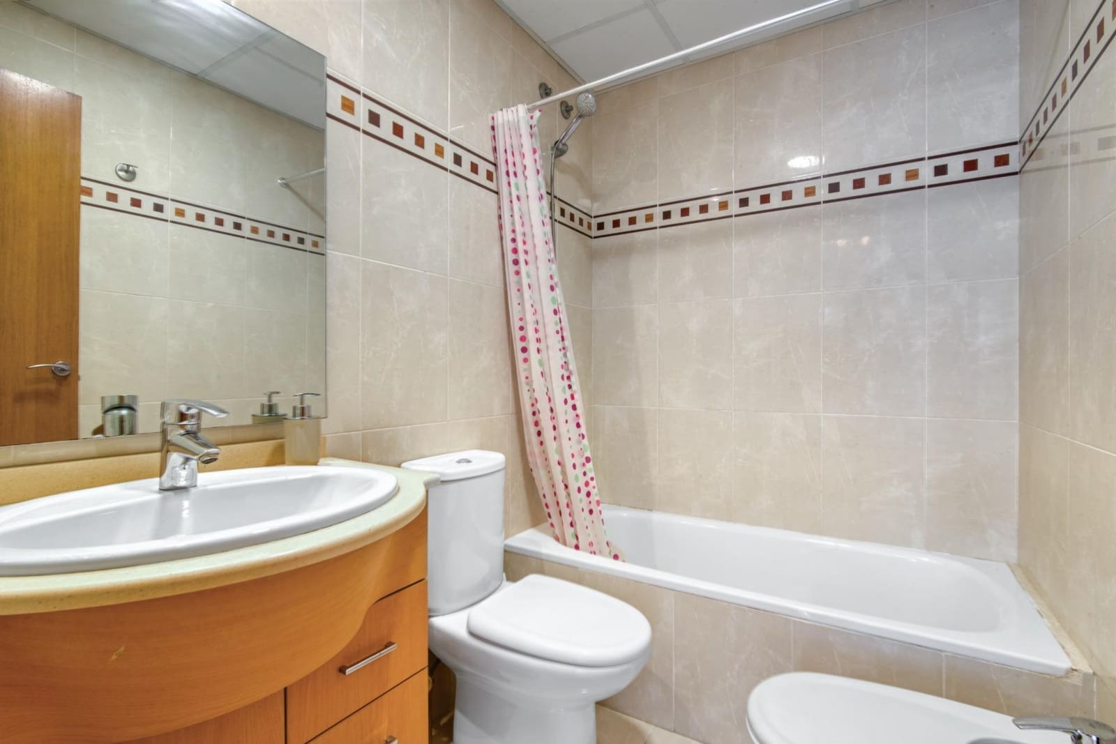3 camera da letto Appartamento da affittare in Gandia con piscina - 650 € (Rif: 9162157)