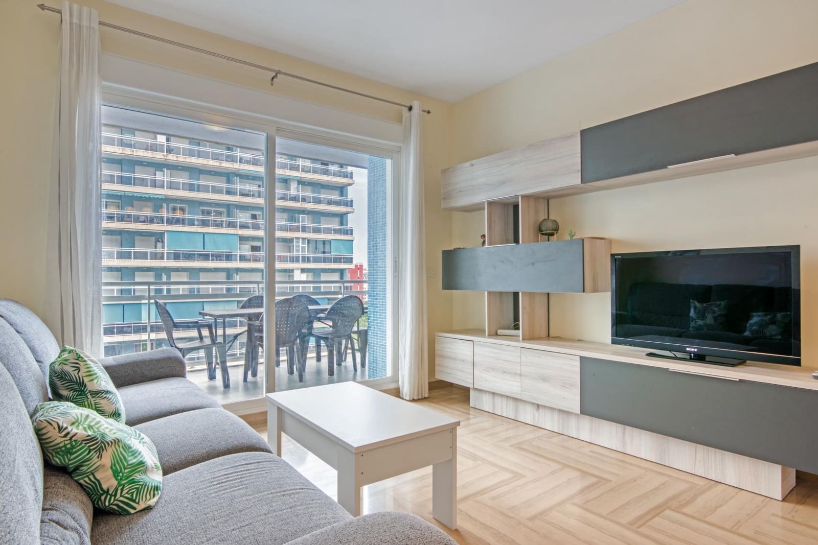 3 camera da letto Appartamento da affittare in Gandia con piscina - 650 € (Rif: 9162157)
