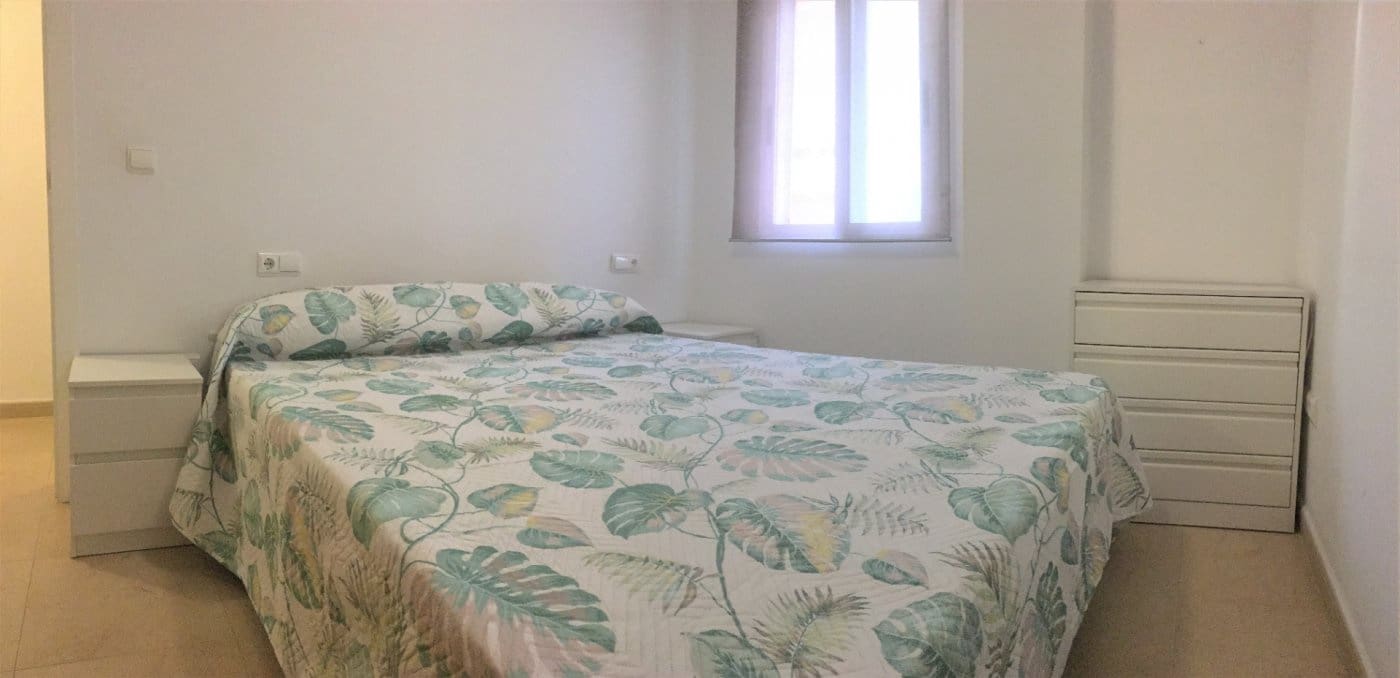 2 soverom Leilighet til leie i Gandia - € 550 (Ref: 9185249)