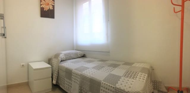 2 soverom Leilighet til leie i Gandia - € 550 (Ref: 9185249)