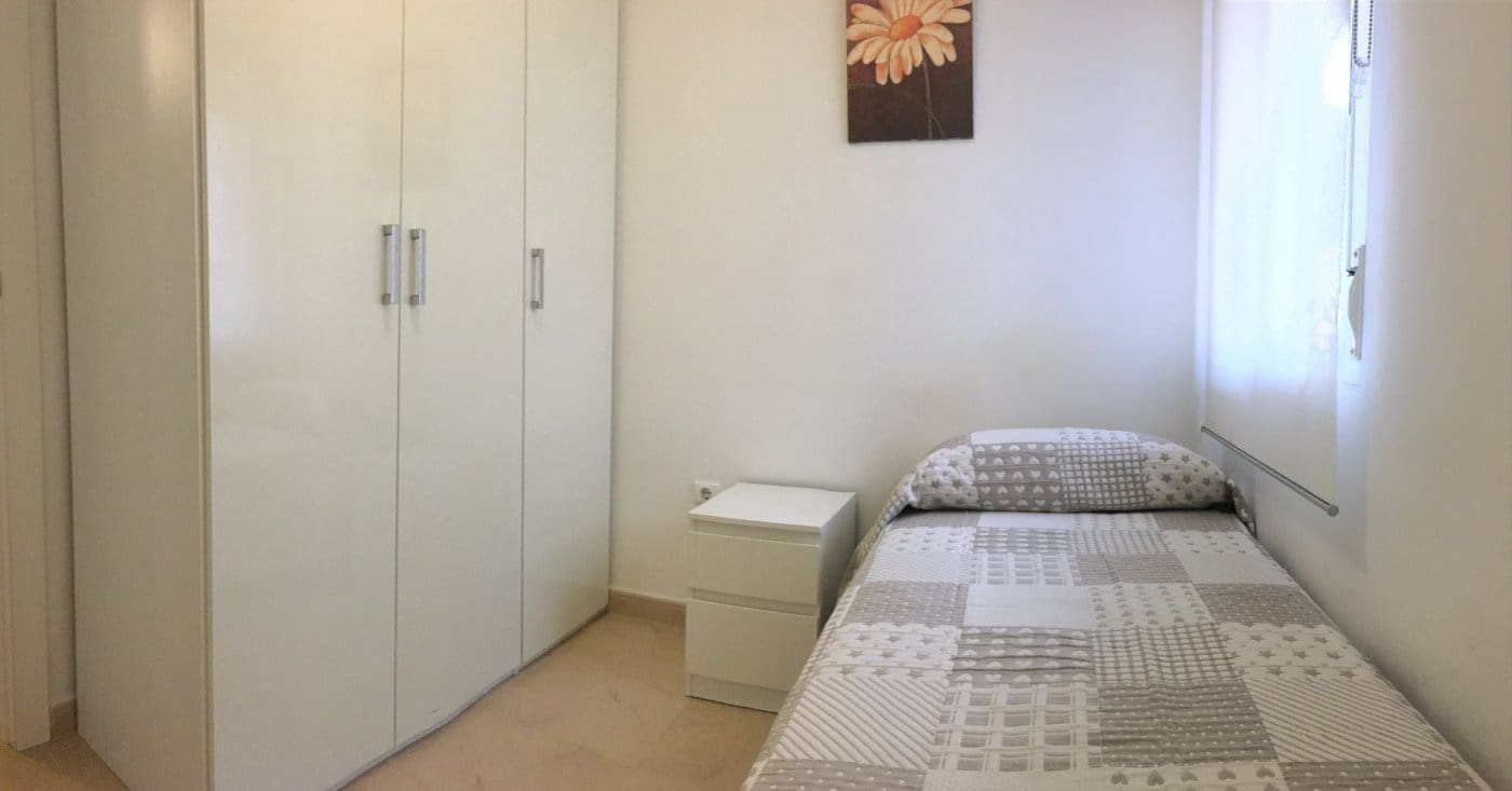 2 soverom Leilighet til leie i Gandia - € 550 (Ref: 9185249)